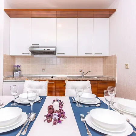 Lejlighed Mit Balkon Und Meerblick By Interhome Crikvenica