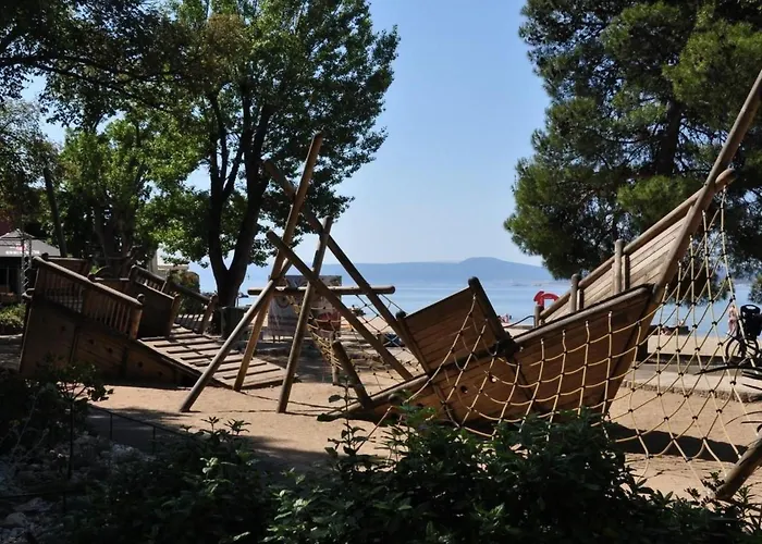 Mit Balkon Und Meerblick By Interhome * Crikvenica