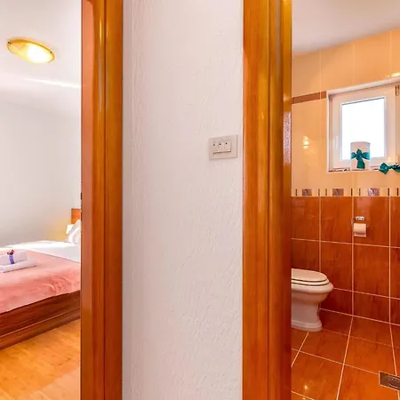 Apartament Mit Balkon Und Meerblick By Interhome *